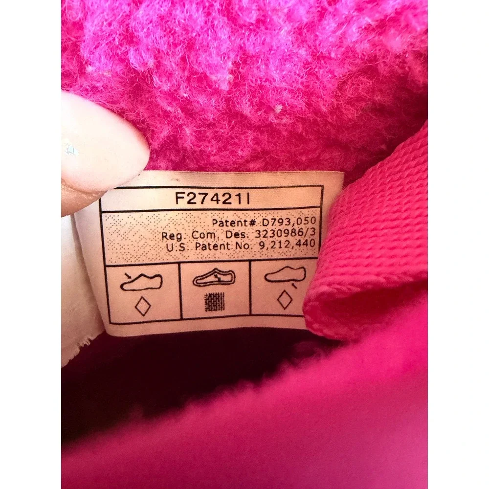 UGG Kids Classic Clear Mini II Taffy Pink Waterproof Boots 1112386K Size 13